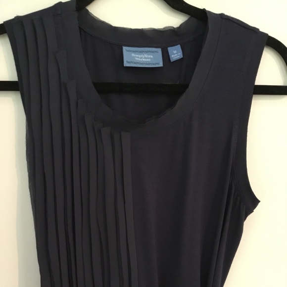 Simply Vera knit dress. - Picture 2 of 7